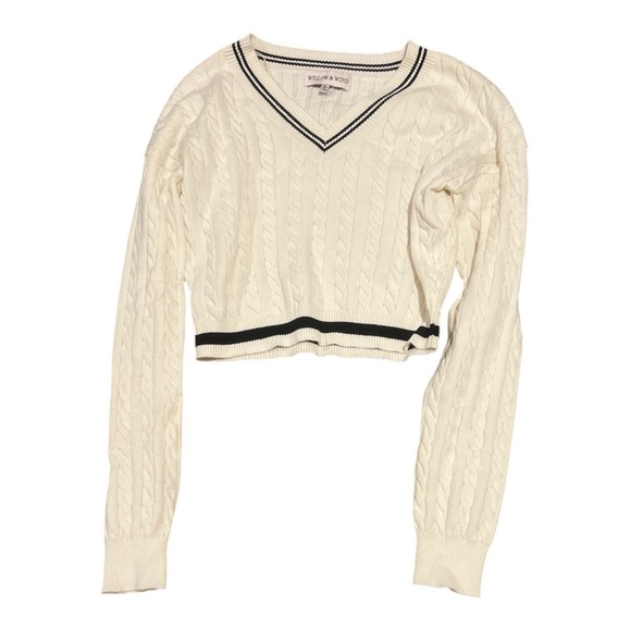 🧡 5 for $25 🧡 sweater - Picture 1 of 3